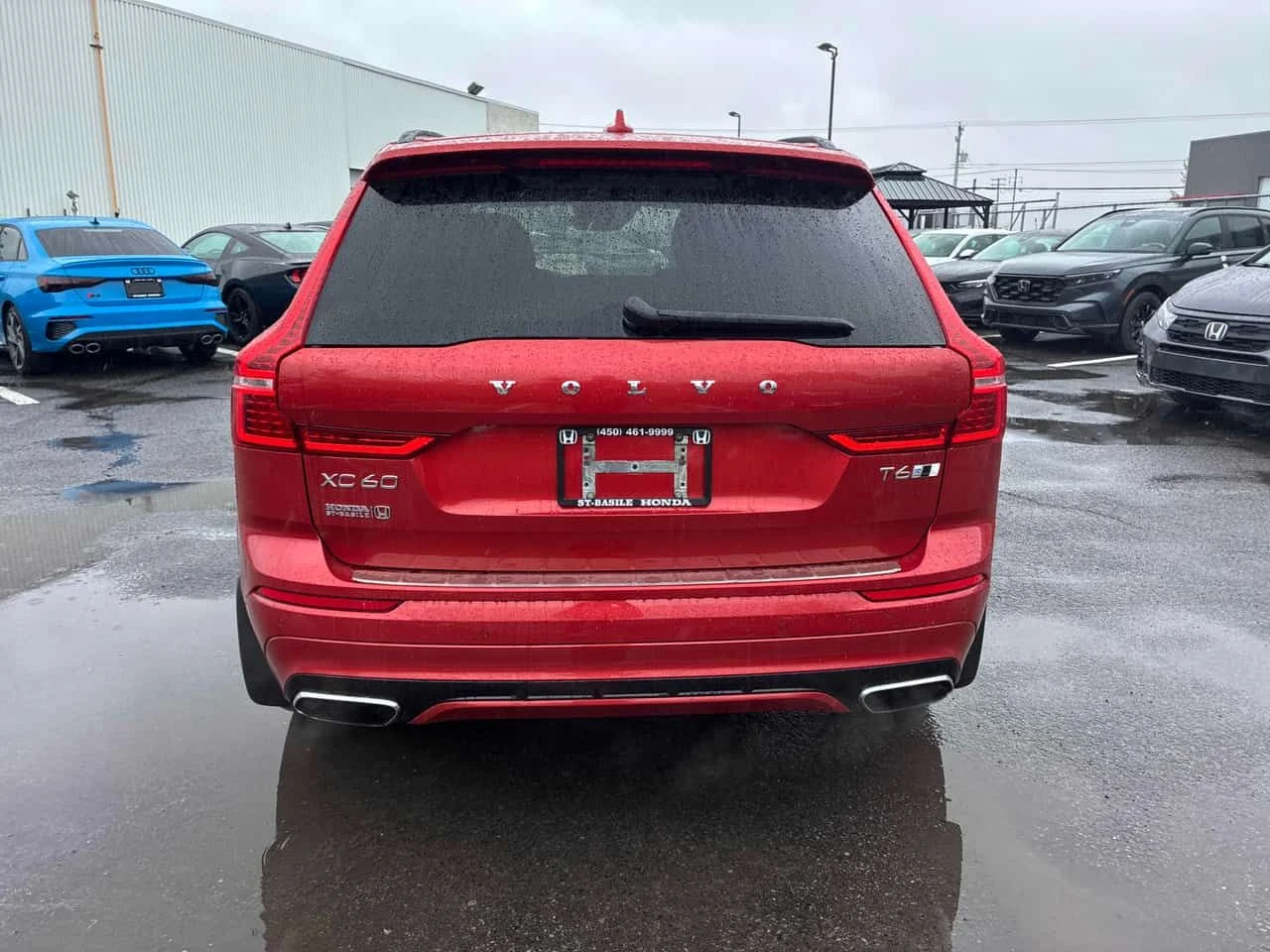 Volvo XC60 R Design /CARFAX/ПОДГРЕВИ/КАМЕРИ, снимка 4 - Автомобили и джипове - 54679113