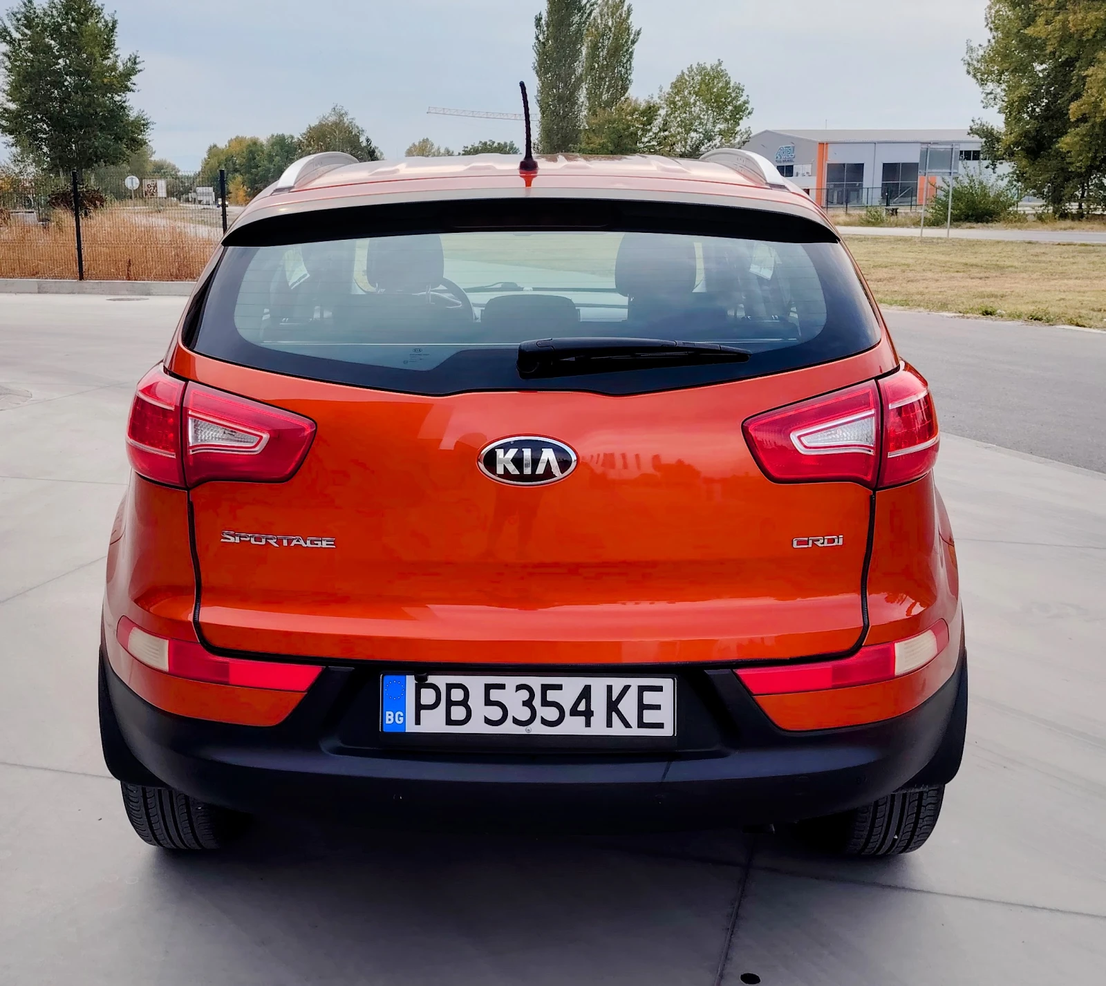 Kia Sportage, снимка 8 - Автомобили и джипове - 56426374
