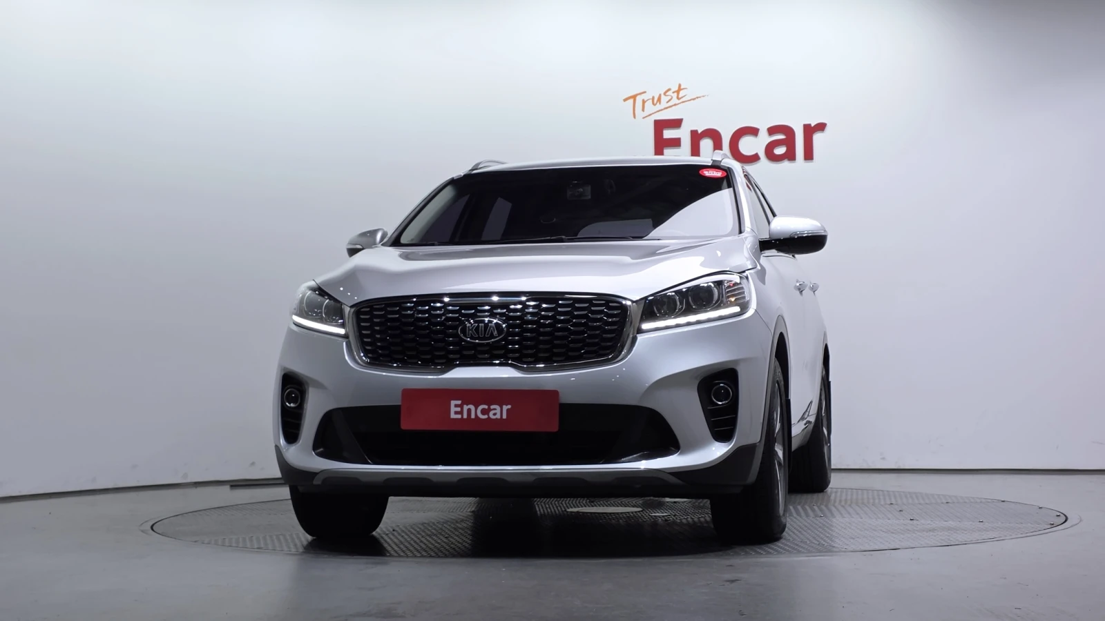 Kia Sorento 2.0* ПОДГРЕВ ВОЛАН* КРАЙНА ЦЕНА, снимка 3 - Автомобили и джипове - 56025270
