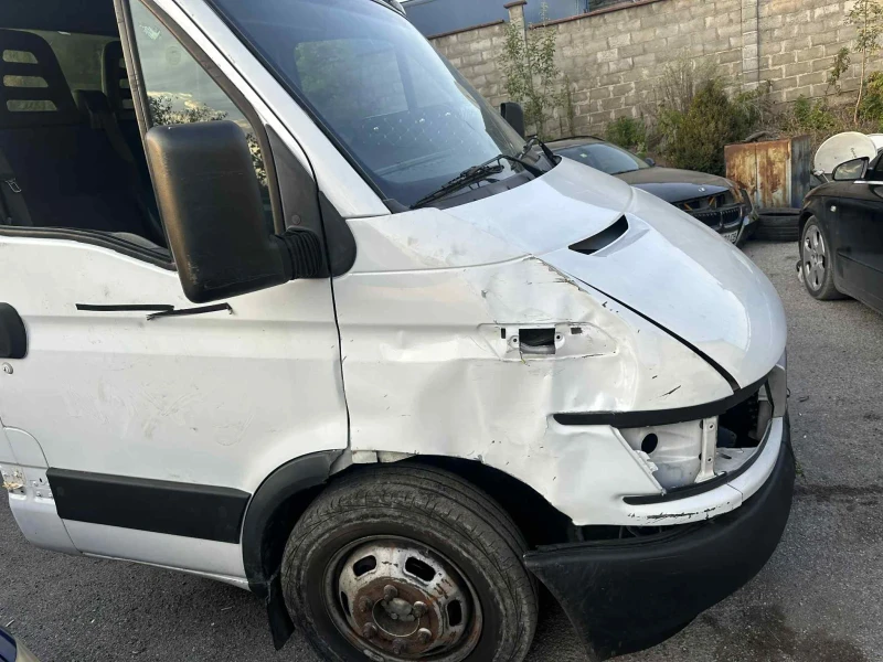 Iveco 35c17 4.35 межд 170кс, снимка 6 - Бусове и автобуси - 51826002