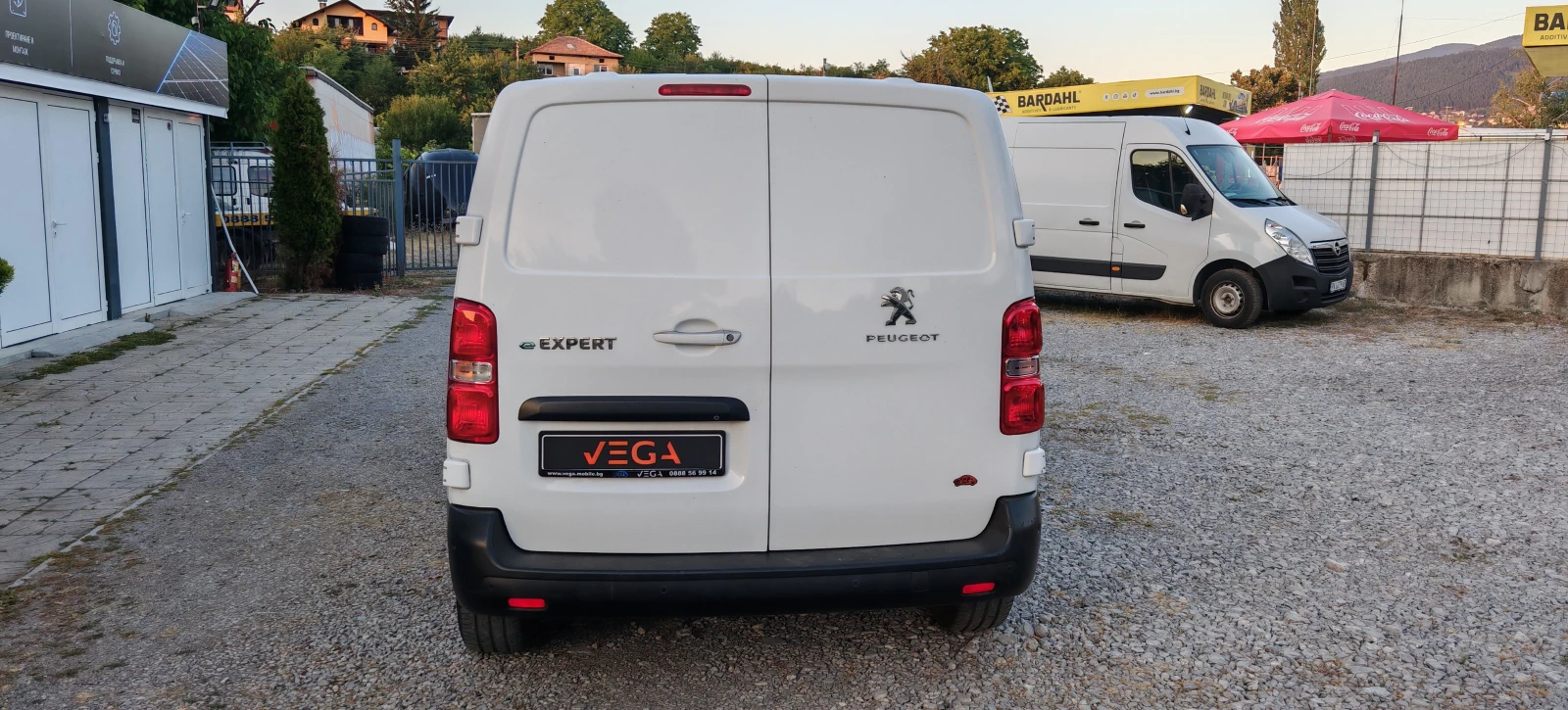 Peugeot Expert  Electric 75kw/h 77000 km., снимка 6 - Бусове и автобуси - 55747220