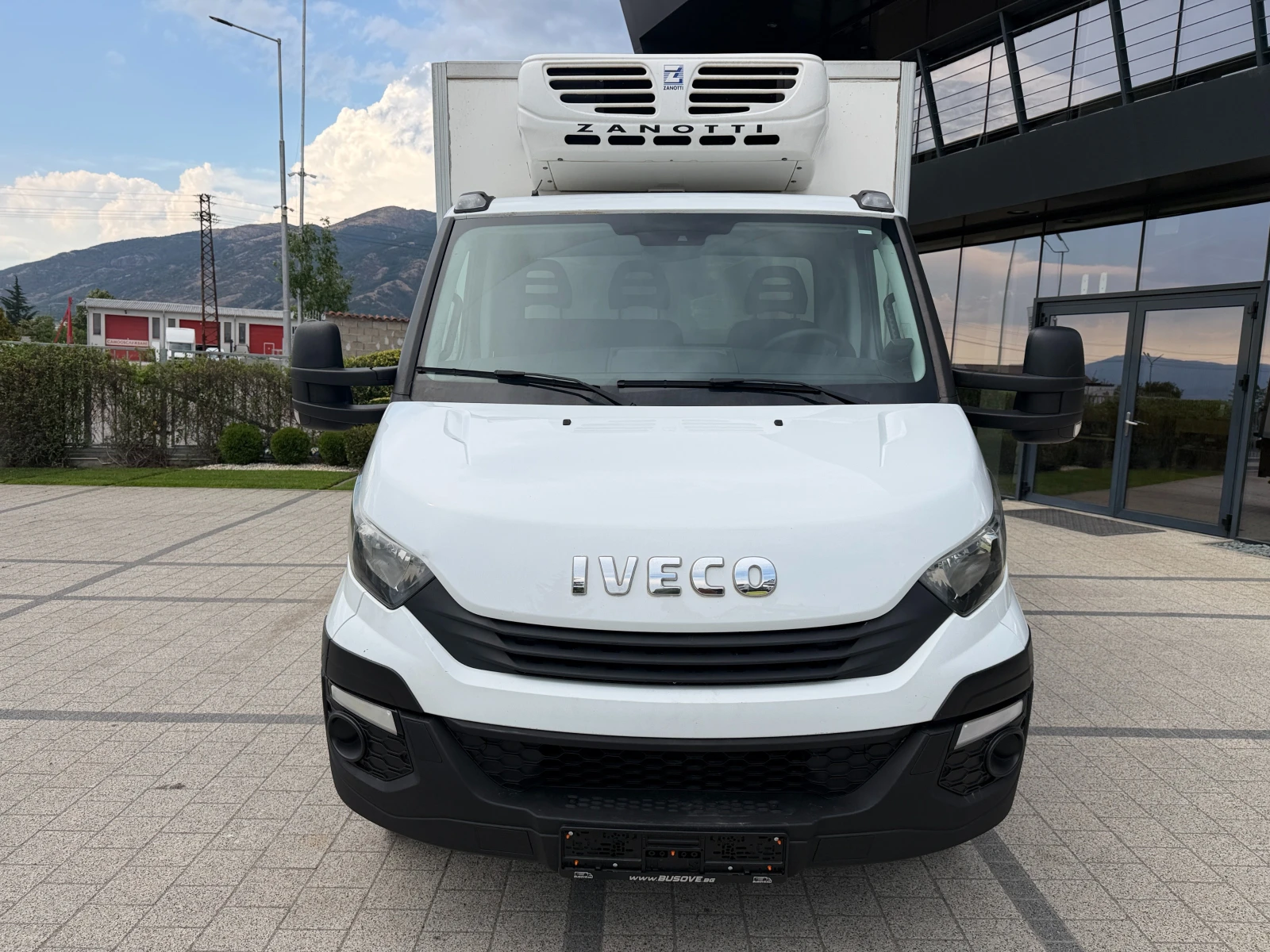 Iveco Daily 60C15 Хладилен + ток 4.10м.  Euro 6B , снимка 3 - Бусове и автобуси - 55848297