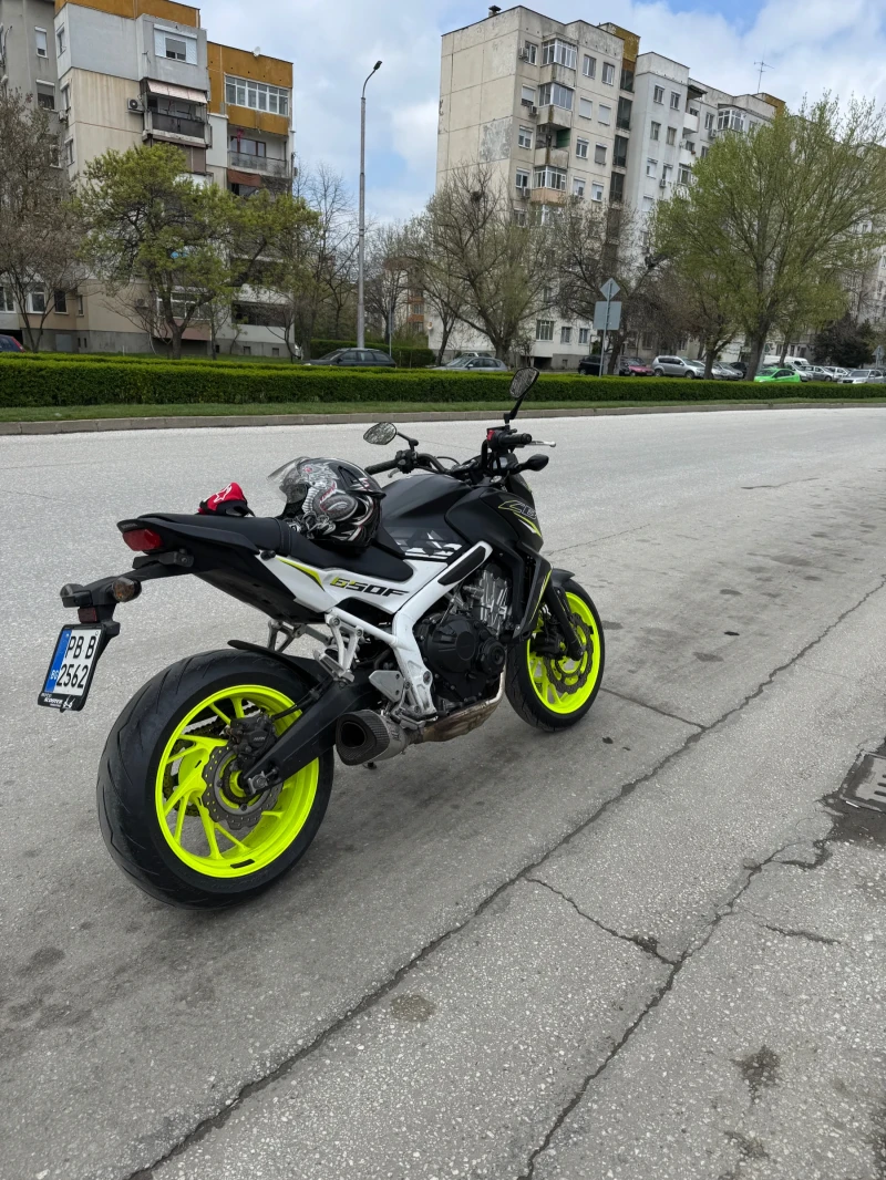 Honda Cb 650FA, снимка 2 - Мотоциклети и мототехника - 51679641