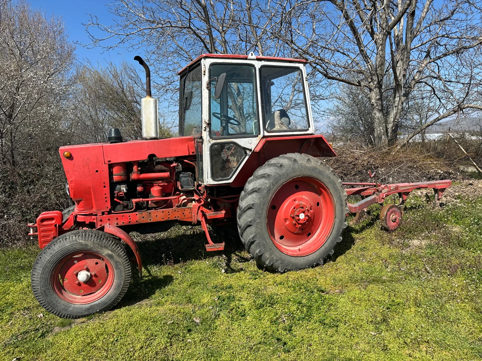 Трактор ЮМЗ, снимка 2 - Селскостопанска техника - 53854674