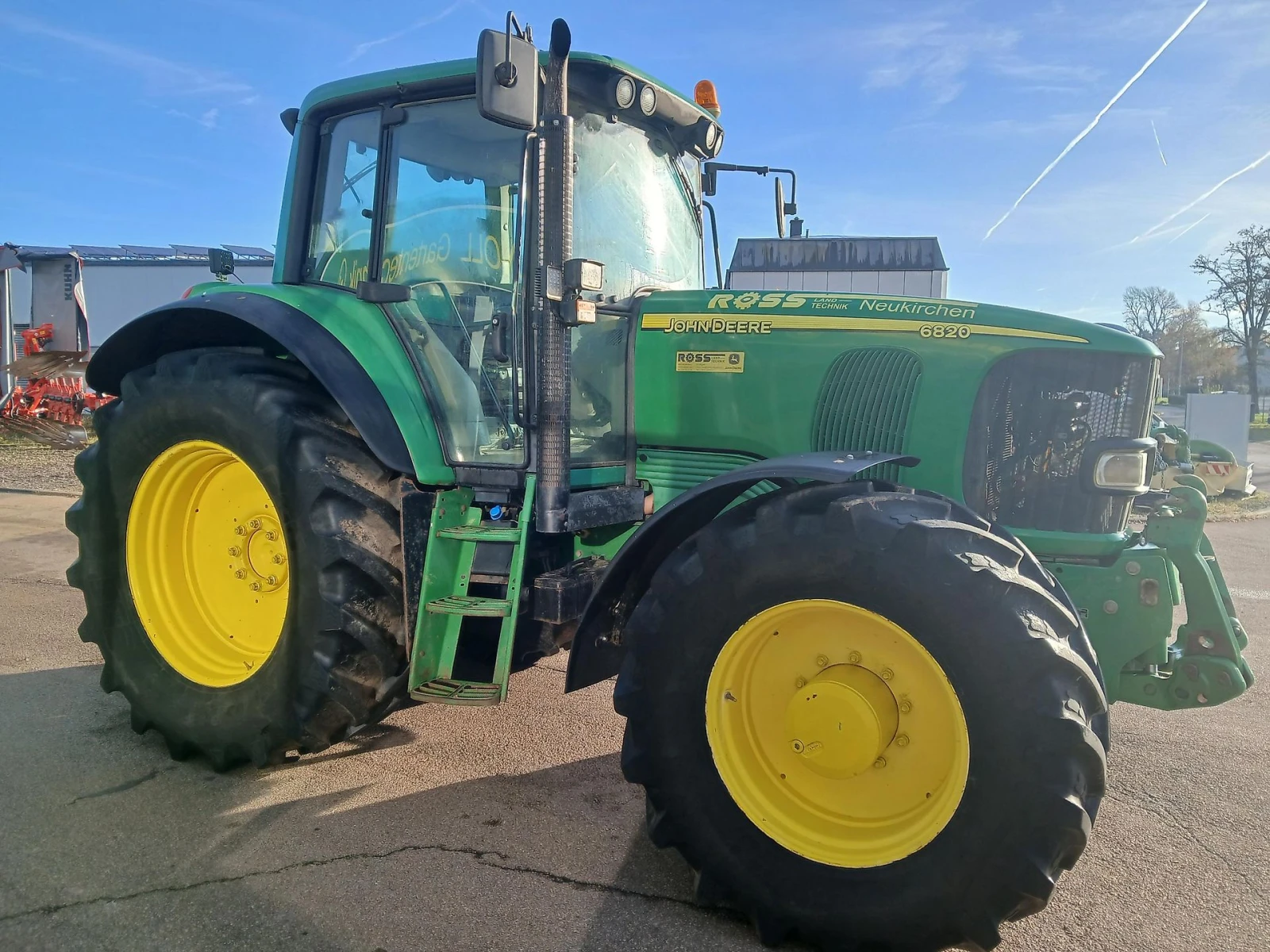 Трактор John Deere 6820 Premium