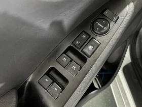 Hyundai Ioniq, снимка 8