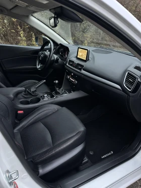 Mazda 3 2.2d Skyactiv , снимка 15