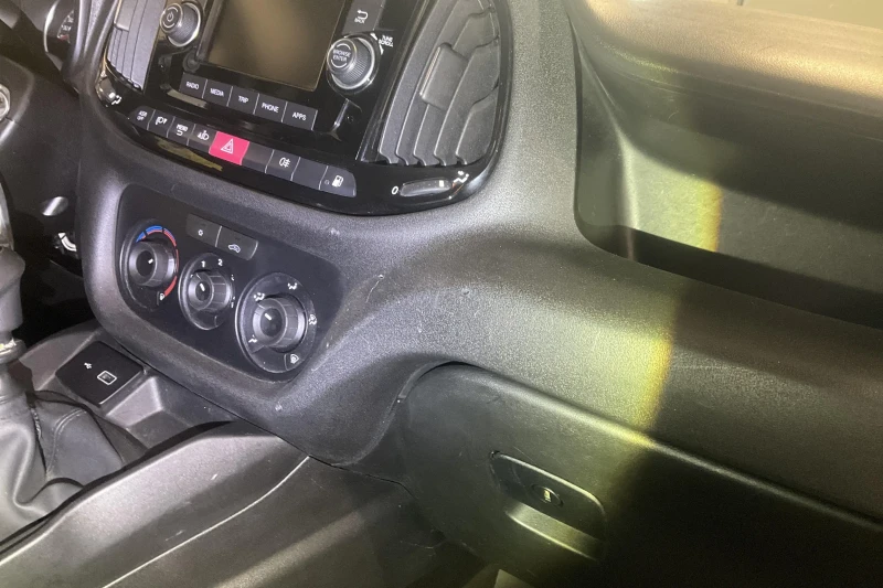 Fiat Doblo 1.4 Бензин + Метан, 99 050км. !!!!!, снимка 13 - Автомобили и джипове - 50309009