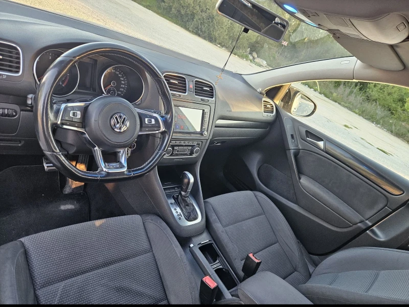 VW Golf 2.0 TDI R пакет, снимка 12 - Автомобили и джипове - 47380563