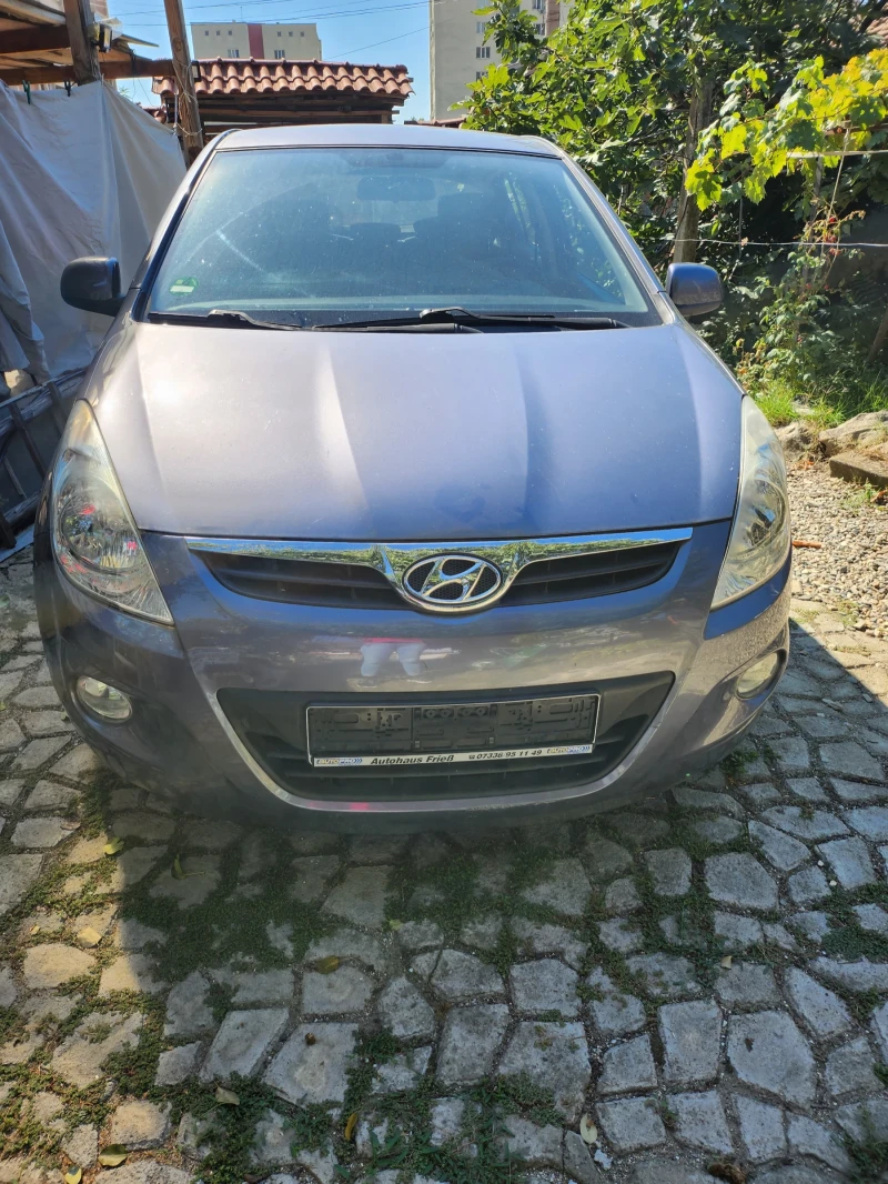 Hyundai I20, снимка 1 - Автомобили и джипове - 47394747