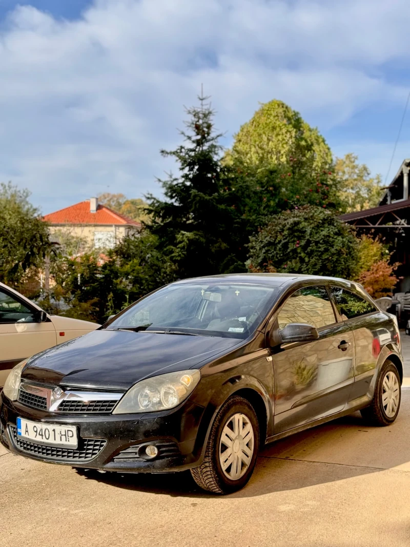 Opel Astra GTC 1.3 СПЕШНО, снимка 2 - Автомобили и джипове - 47458079