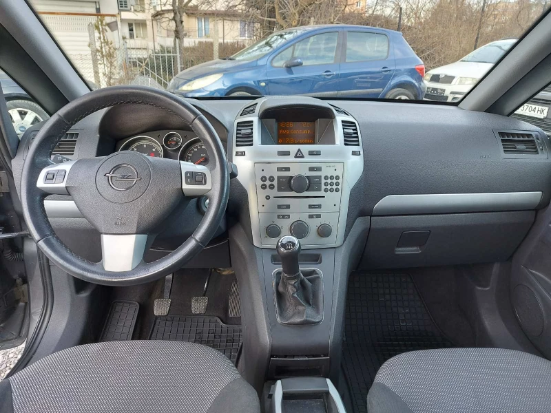 Opel Zafira, снимка 7 - Автомобили и джипове - 47519353