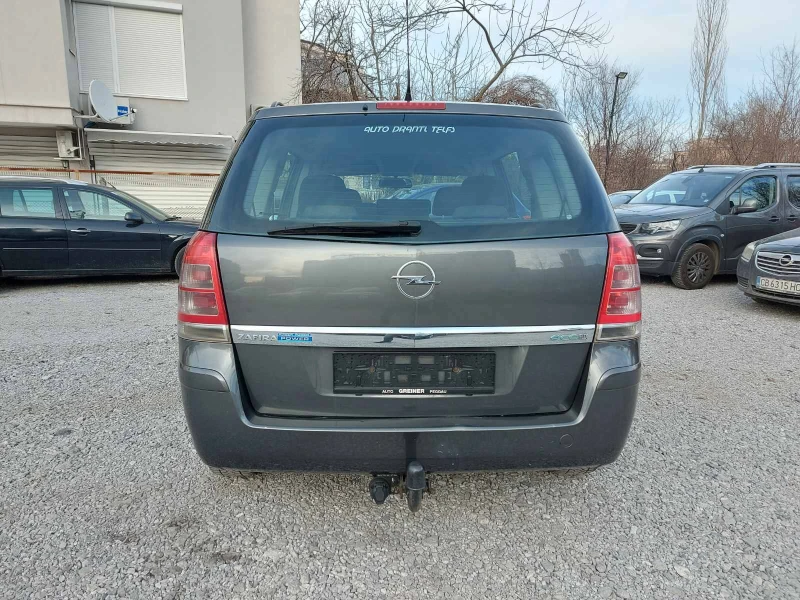 Opel Zafira, снимка 6 - Автомобили и джипове - 47519353