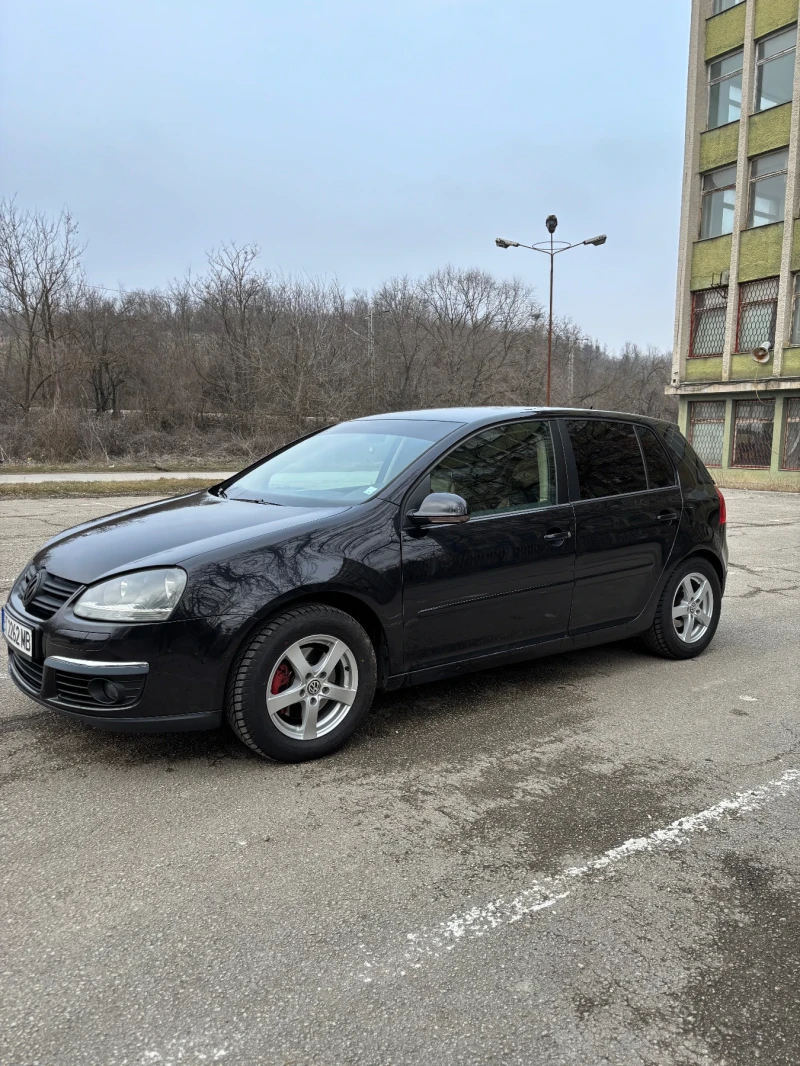 VW Golf, снимка 2 - Автомобили и джипове - 49321792