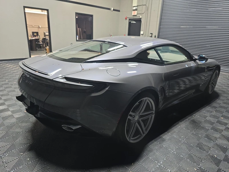 Aston martin Други * DB12 Coupe* CARFAX* АВТОФИНАНСИРАНЕ* , снимка 2 - Автомобили и джипове - 49538198