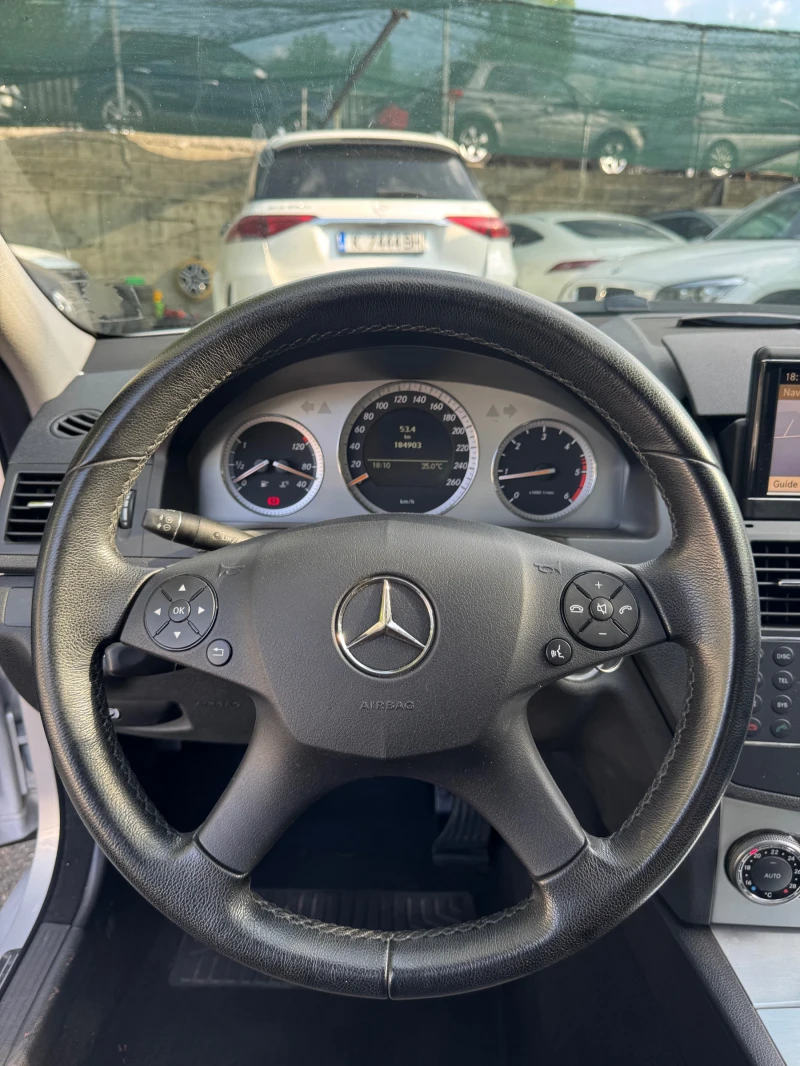 Mercedes-Benz C 220 CDI* Avatngarde* UNIKAT, снимка 7 - Автомобили и джипове - 51500419