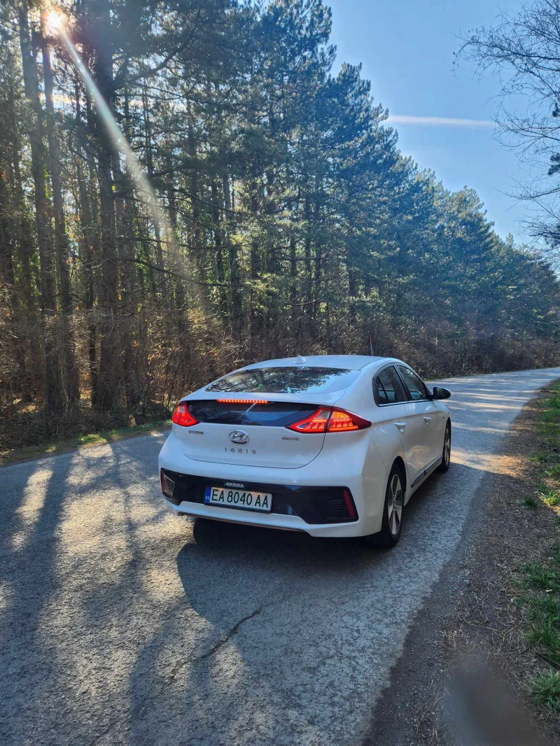 Hyundai Ioniq, снимка 2 - Автомобили и джипове - 52648072