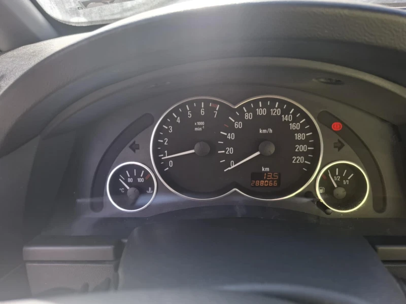 Opel Meriva, снимка 3 - Автомобили и джипове - 53146055