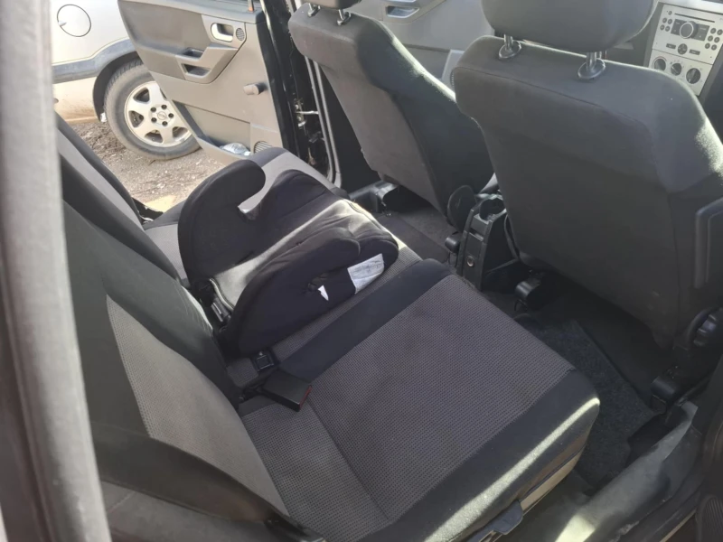 Opel Meriva, снимка 4 - Автомобили и джипове - 53146055
