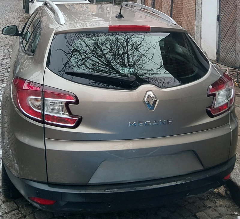 Renault Megane, снимка 3 - Автомобили и джипове - 53216233
