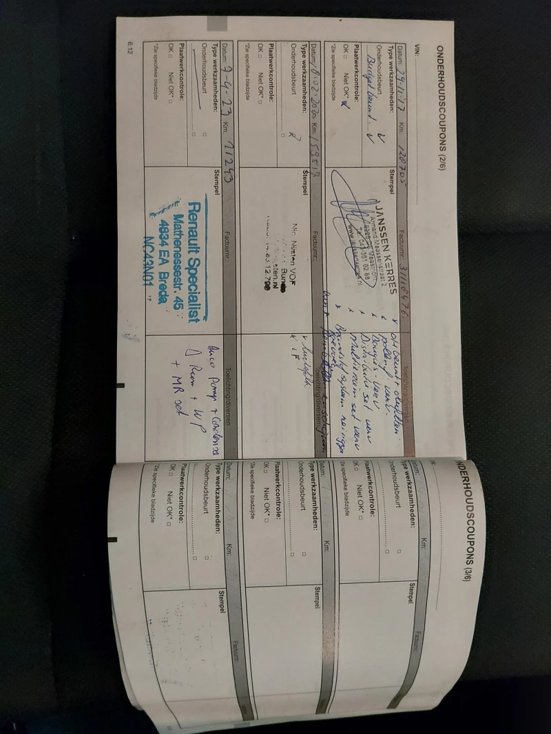 Renault Megane, снимка 12 - Автомобили и джипове - 53216233