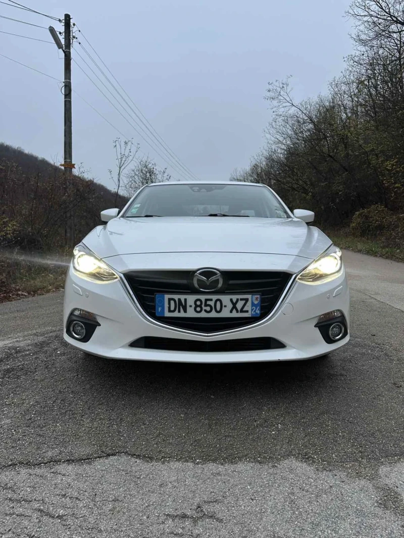 Mazda 3 2.2d Skyactiv , снимка 2 - Автомобили и джипове - 53295874