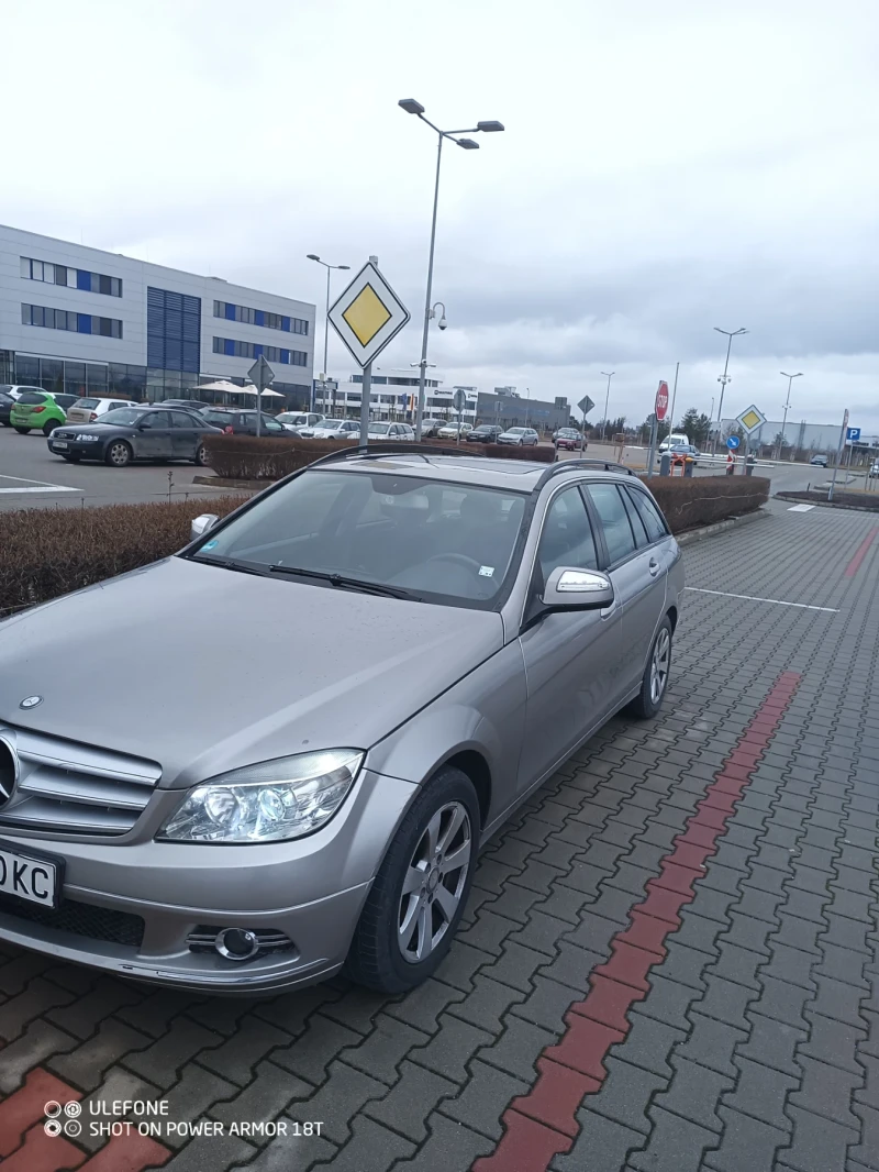 Mercedes-Benz C 220, снимка 15 - Автомобили и джипове - 53396356