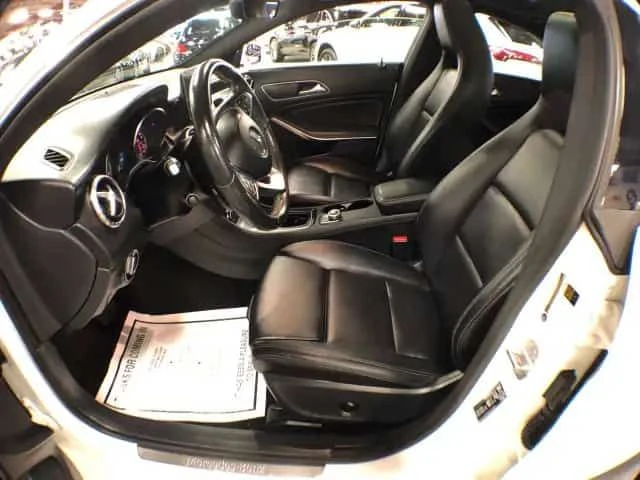 Mercedes-Benz CLA 250 * 4MATIC * СЛЕДЕНЕ НА ЛЕНТИ * КАМЕРА * ПОДГРЕВ, снимка 14 - Автомобили и джипове - 54182671