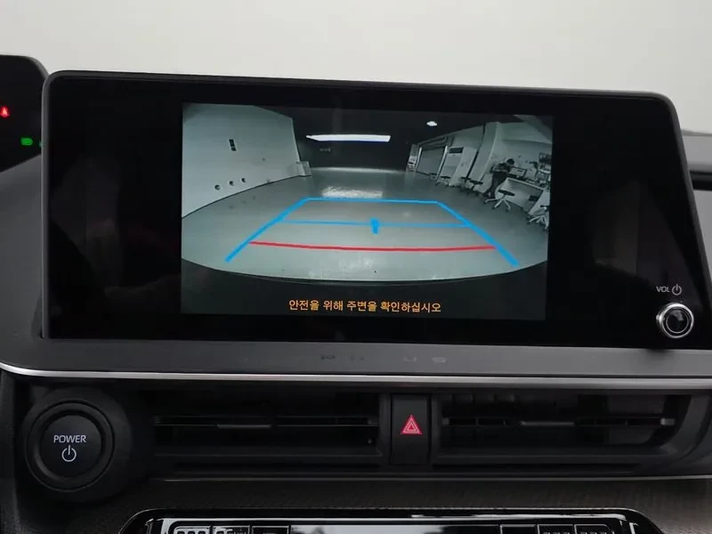 Toyota Prius 2.0 XLE, снимка 17 - Автомобили и джипове - 54961704