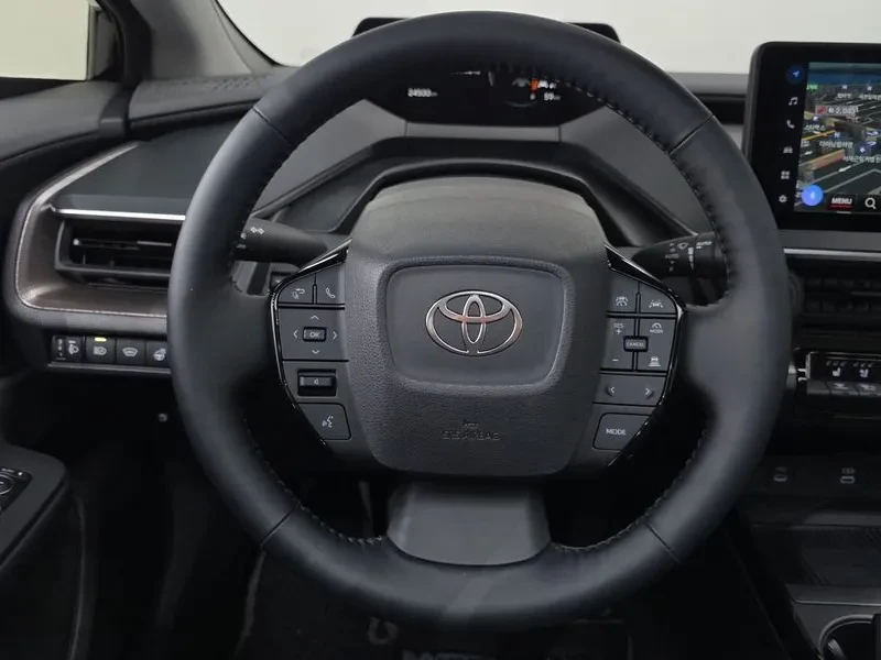 Toyota Prius 2.0 XLE, снимка 16 - Автомобили и джипове - 54961704