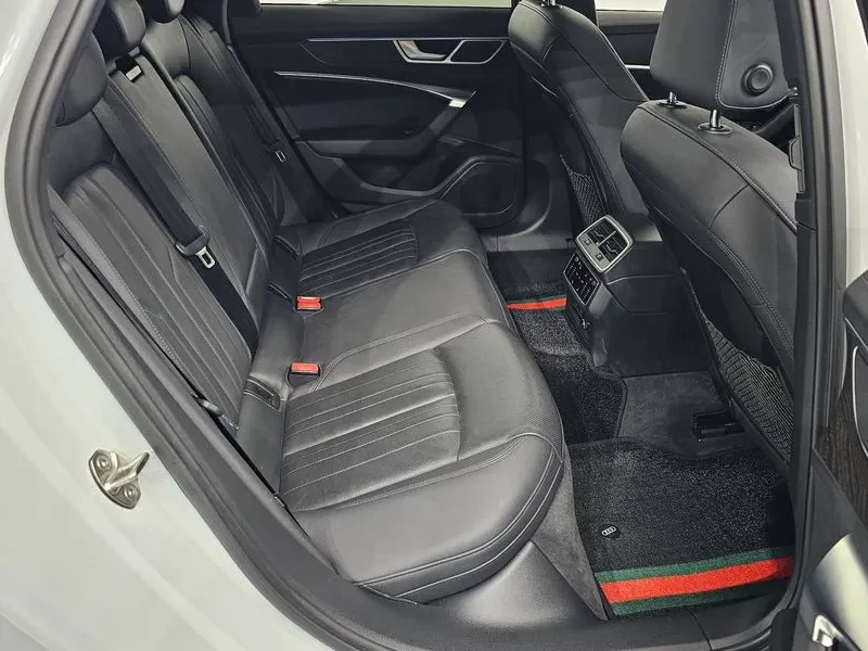 Audi A6 2.0 TFSI, снимка 11 - Автомобили и джипове - 55084786