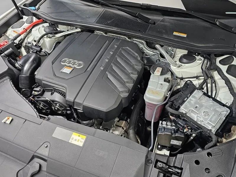 Audi A6 2.0 TFSI, снимка 6 - Автомобили и джипове - 55084786