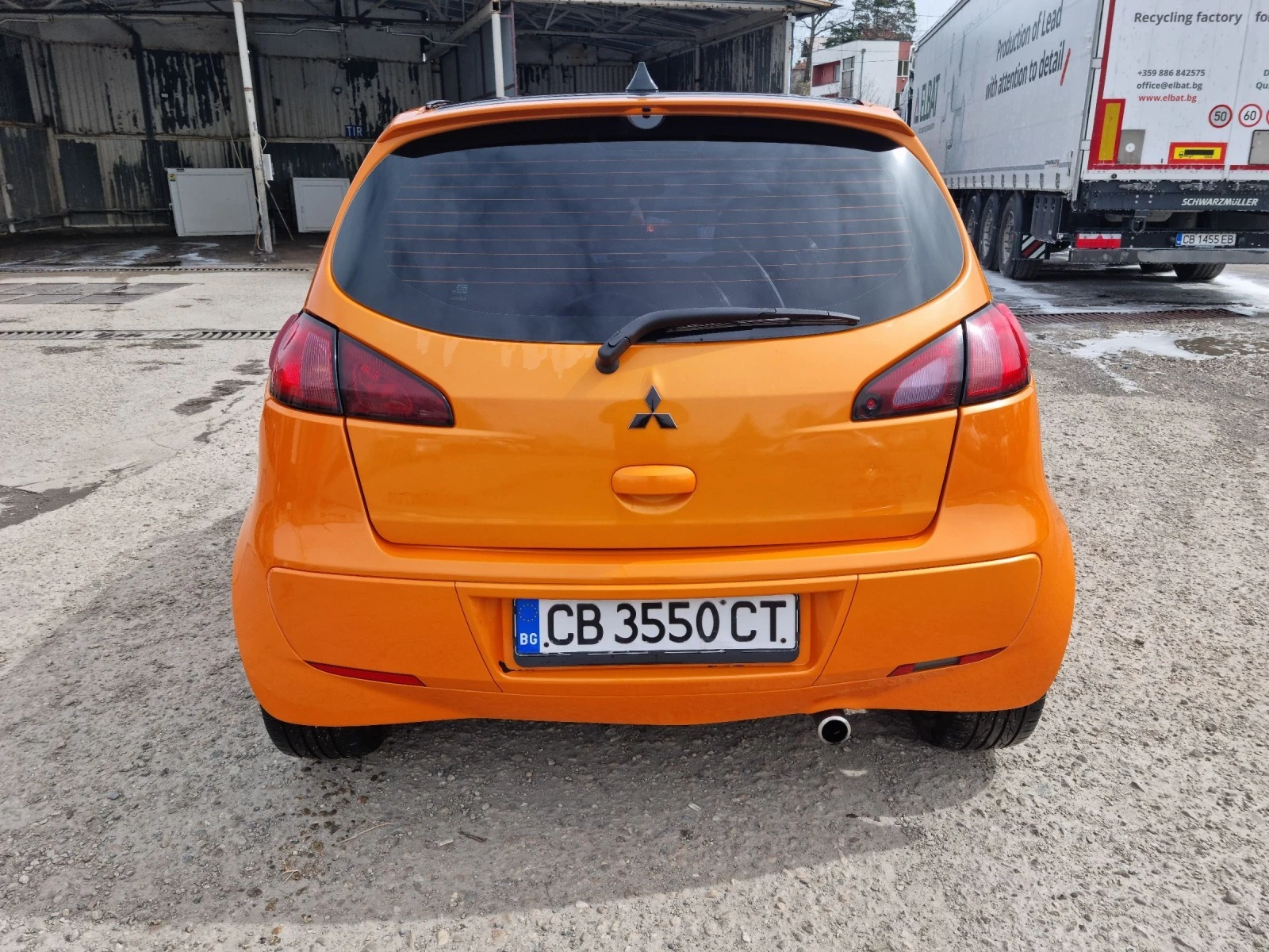 Mitsubishi Colt  - изображение 4