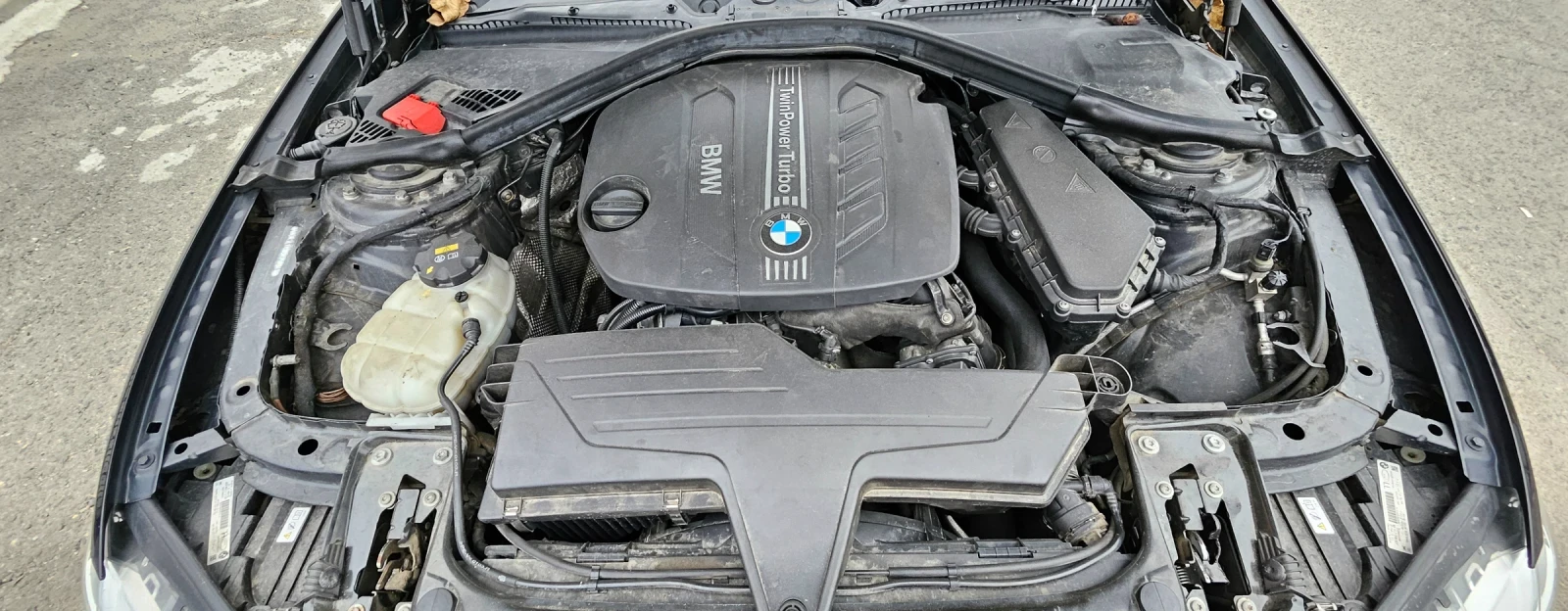 BMW 320 2.0d Headup/Harman/Сменени вериги/лагери - изображение 9