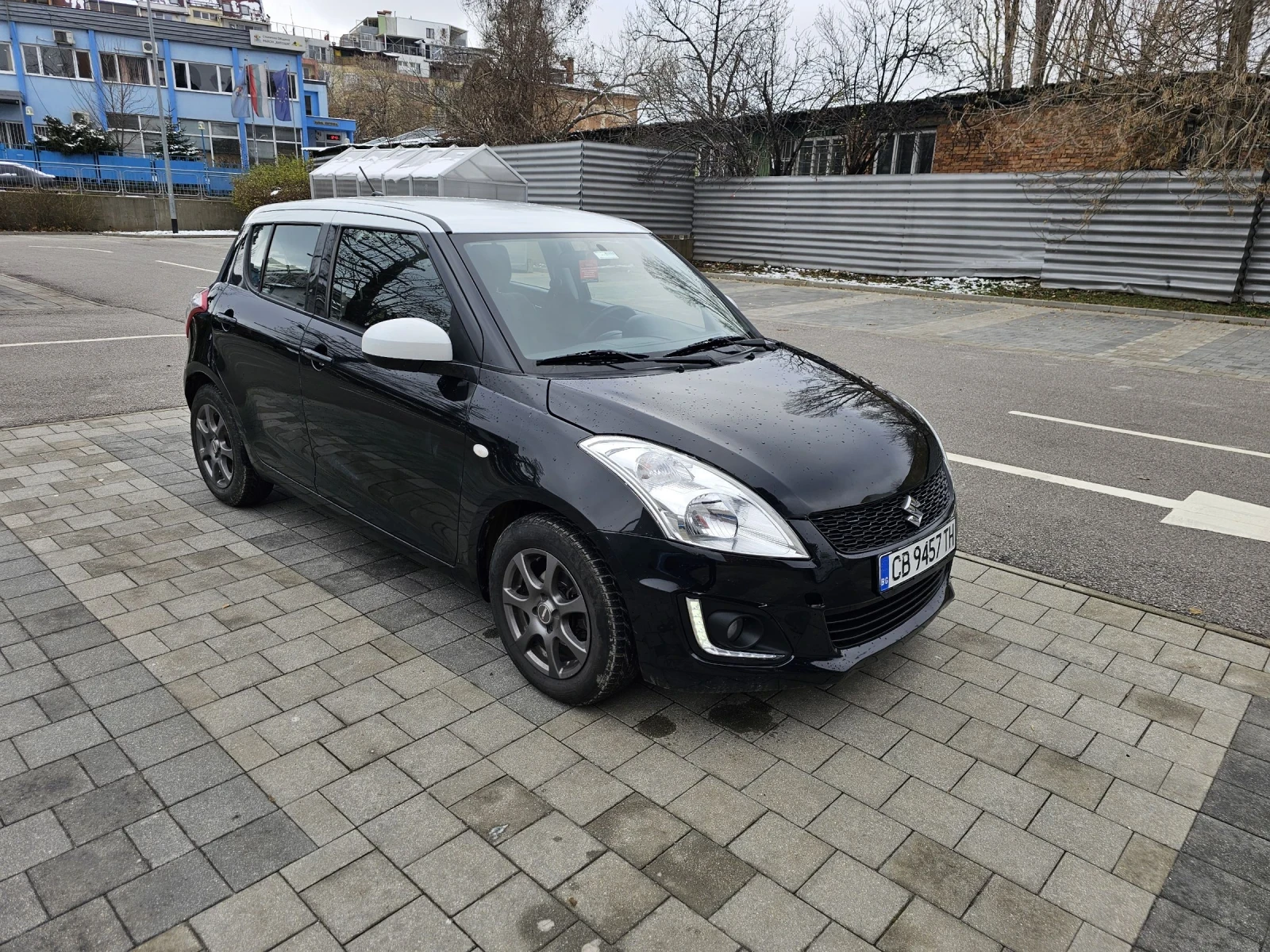 Suzuki Swift - [1] 