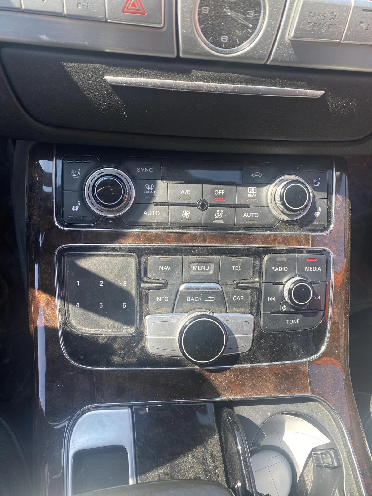 Audi A8 L* Bose* подгряване* обдухване* keyless* Distronic - изображение 7