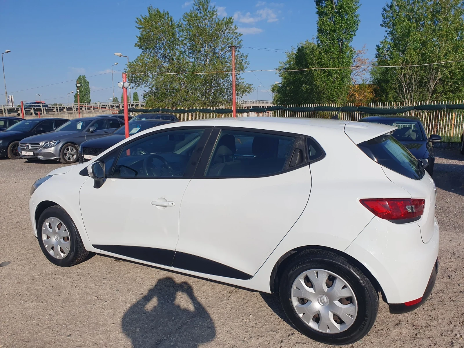 Renault Clio 1.2I BiFuel - изображение 6