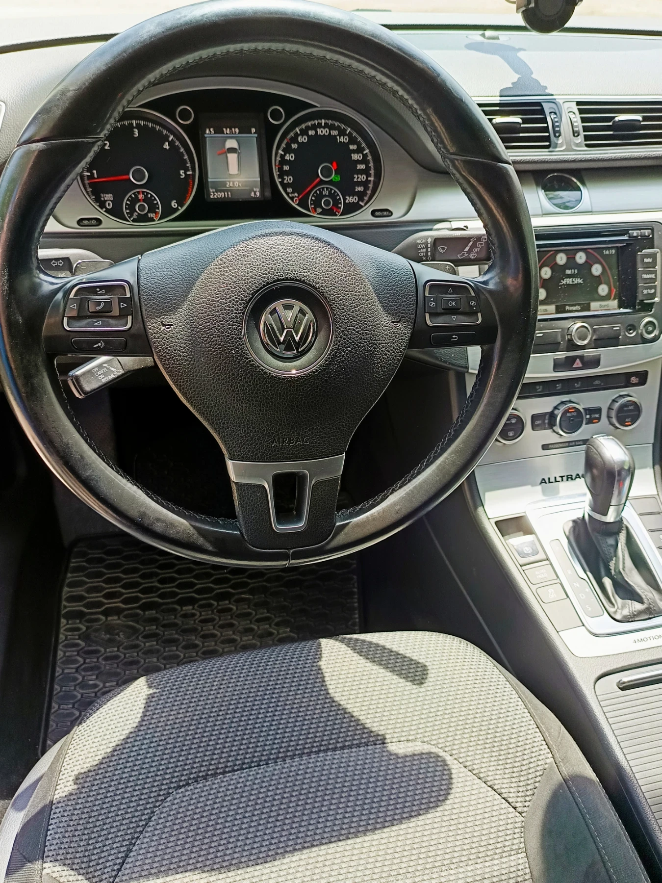 VW Passat Alltrack 2.0 TDI 170кс - изображение 7