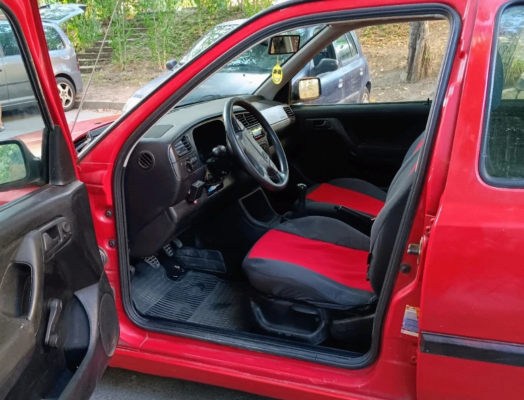 VW Golf LPG 7л./100км._КЛИМАТИК_ПЪРВИ СОБСТВЕНИК ! - изображение 9