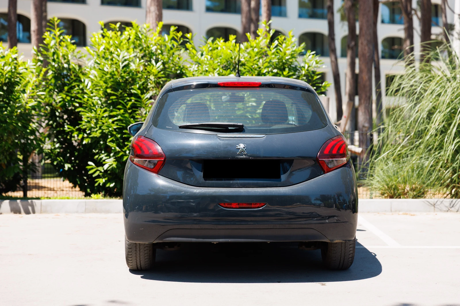 Peugeot 208  - изображение 4