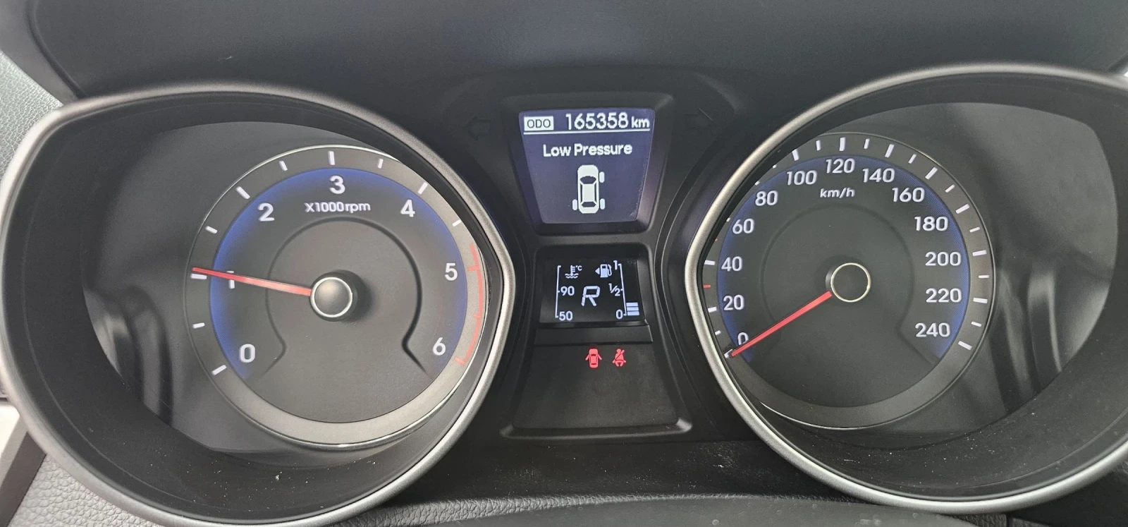 Hyundai I30 1.6d ������� ������ �������� ������  | Mobile.bg � ����������� 12