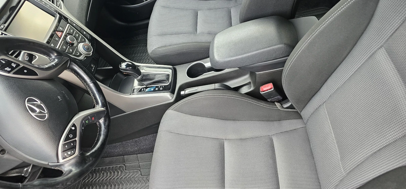 Hyundai I30 1.6d ������� ������ �������� ������  | Mobile.bg � ����������� 14