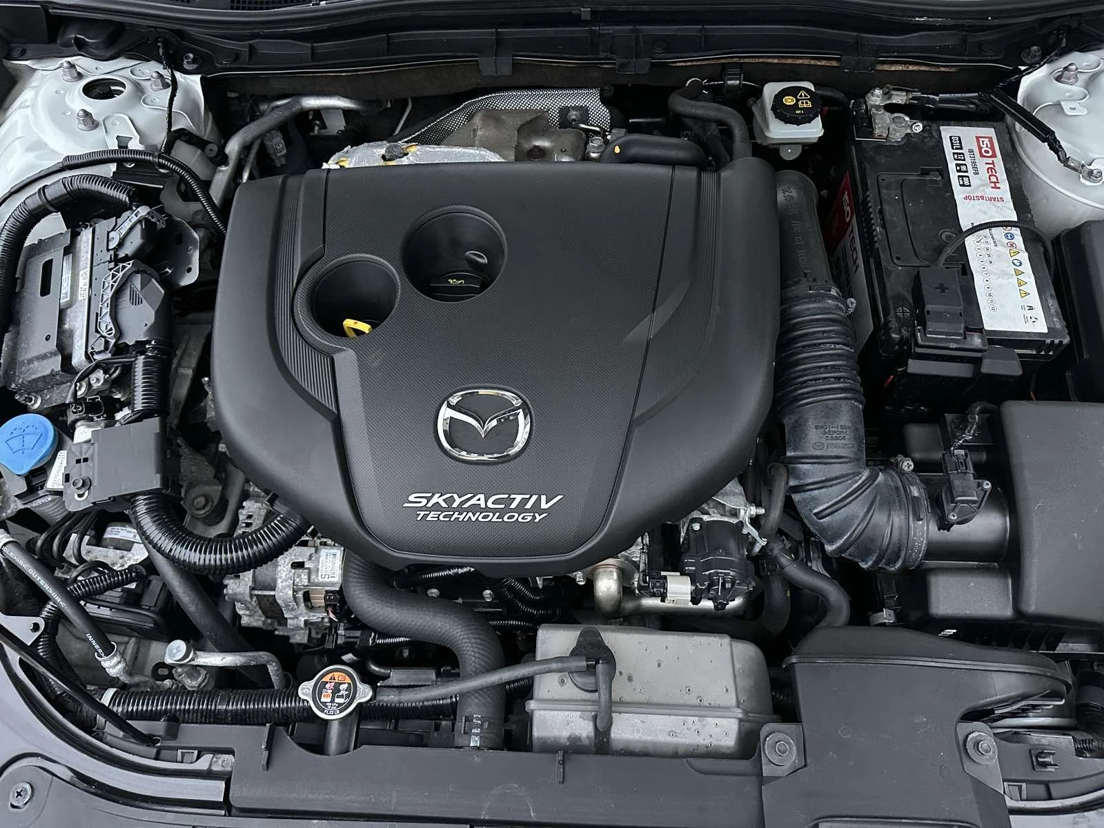 Mazda 3 2.2d Skyactiv BOSE | Mobile.bg � ����������� 17