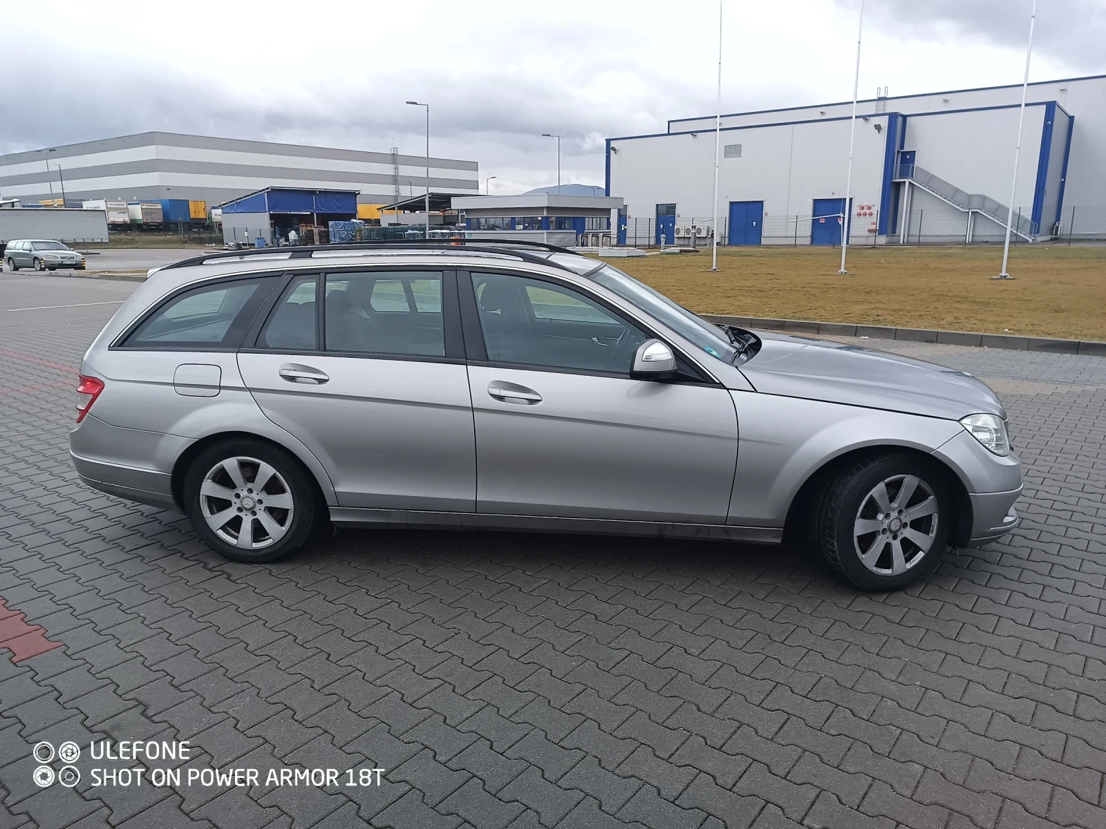 Mercedes-Benz C 220  - изображение 9