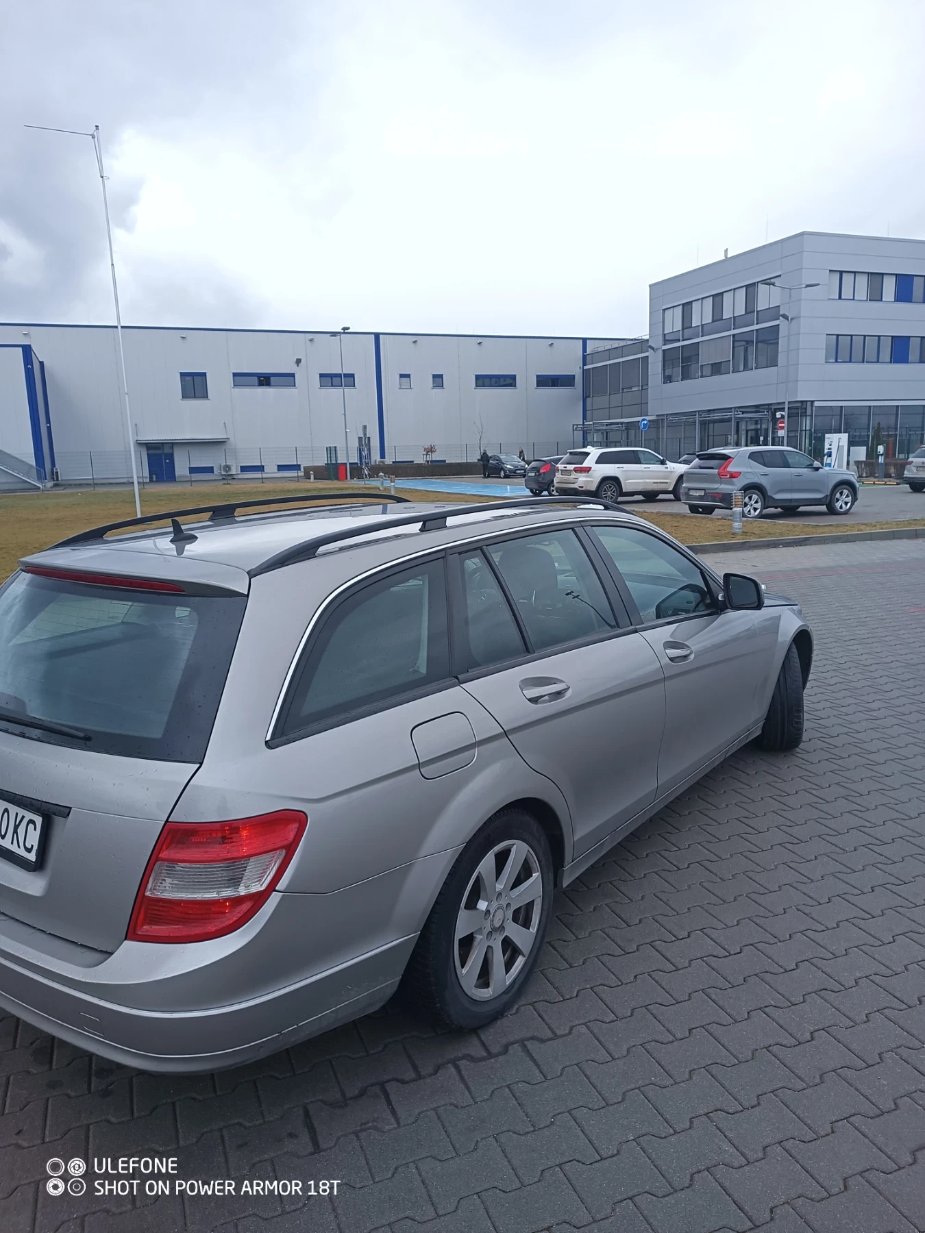 Mercedes-Benz C 220  - изображение 8