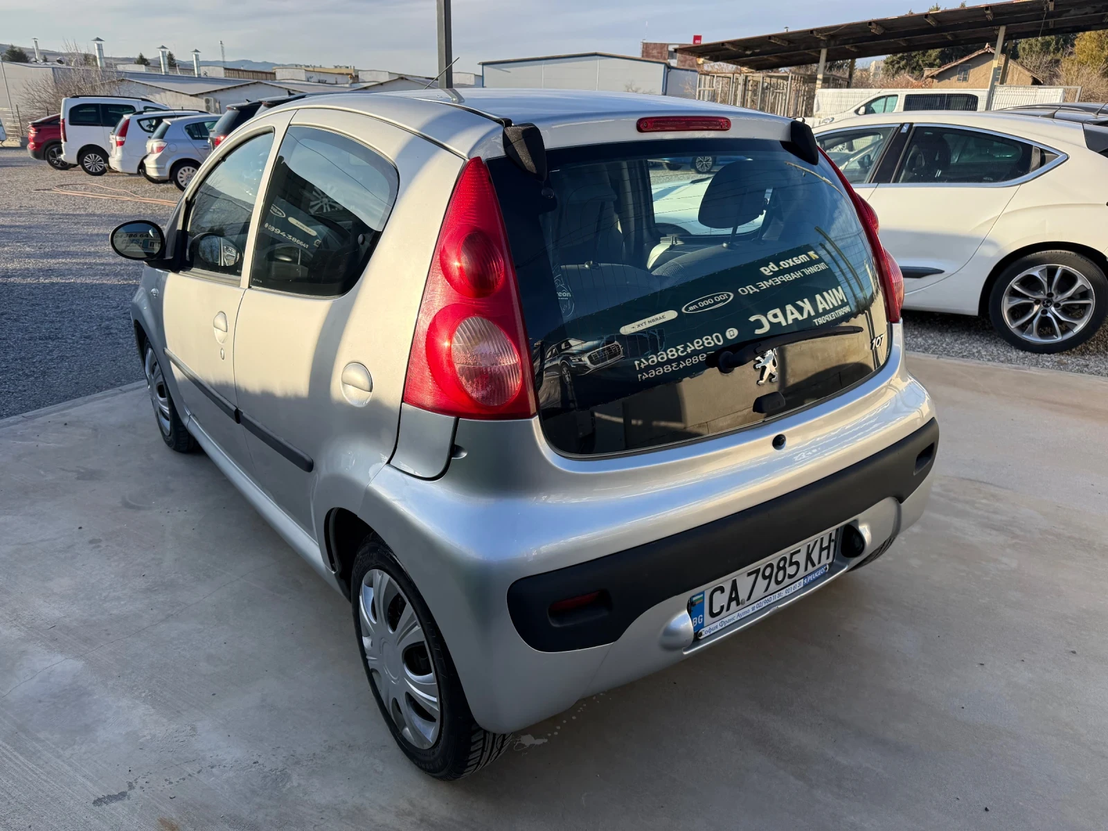 Peugeot 107 1.0* KLIMA* РЕГИСТИРАНА* ОБСЛУЖЕНА - изображение 3