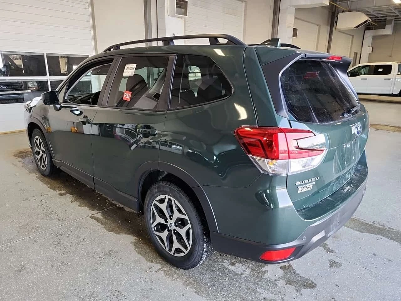 Subaru Forester * CONVENIENCE * * КАМЕРА ЗА ЗАДНО ВИЖДАНЕ* * ПОДГР, снимка 4 - Автомобили и джипове - 53906077