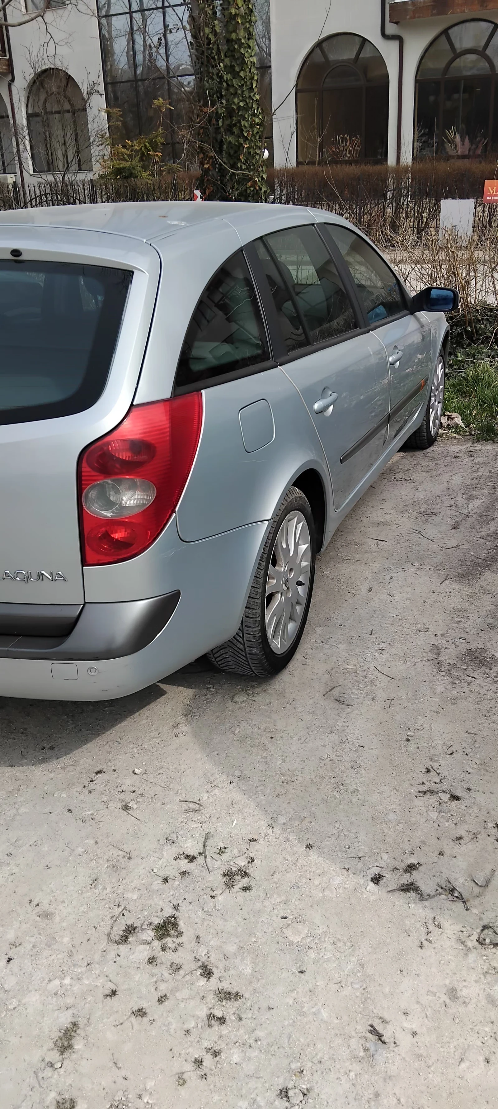 Renault Laguna, снимка 5 - Автомобили и джипове - 53917740