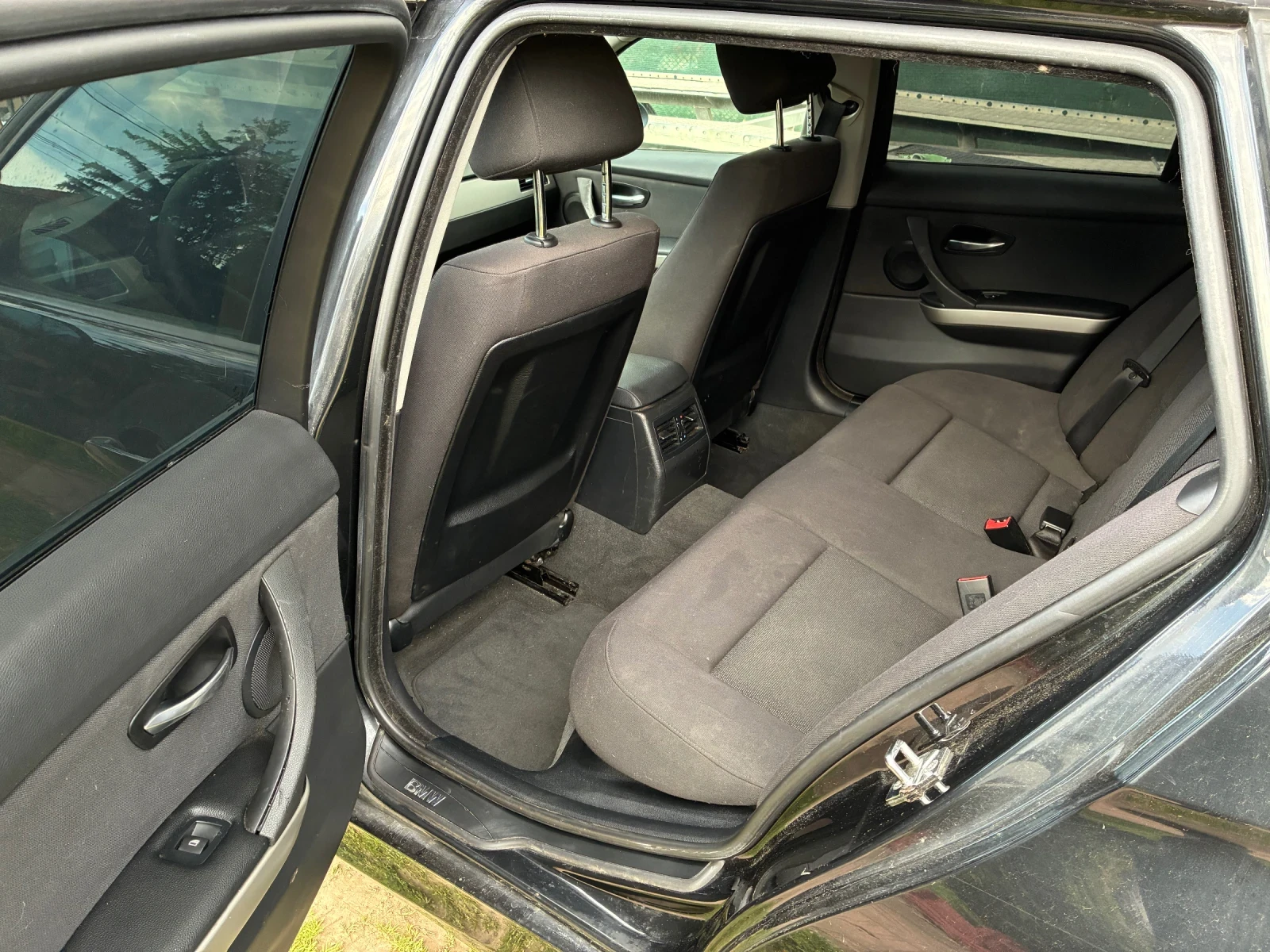 BMW 318 Е 91 Navi, снимка 10 - Автомобили и джипове - 54285615