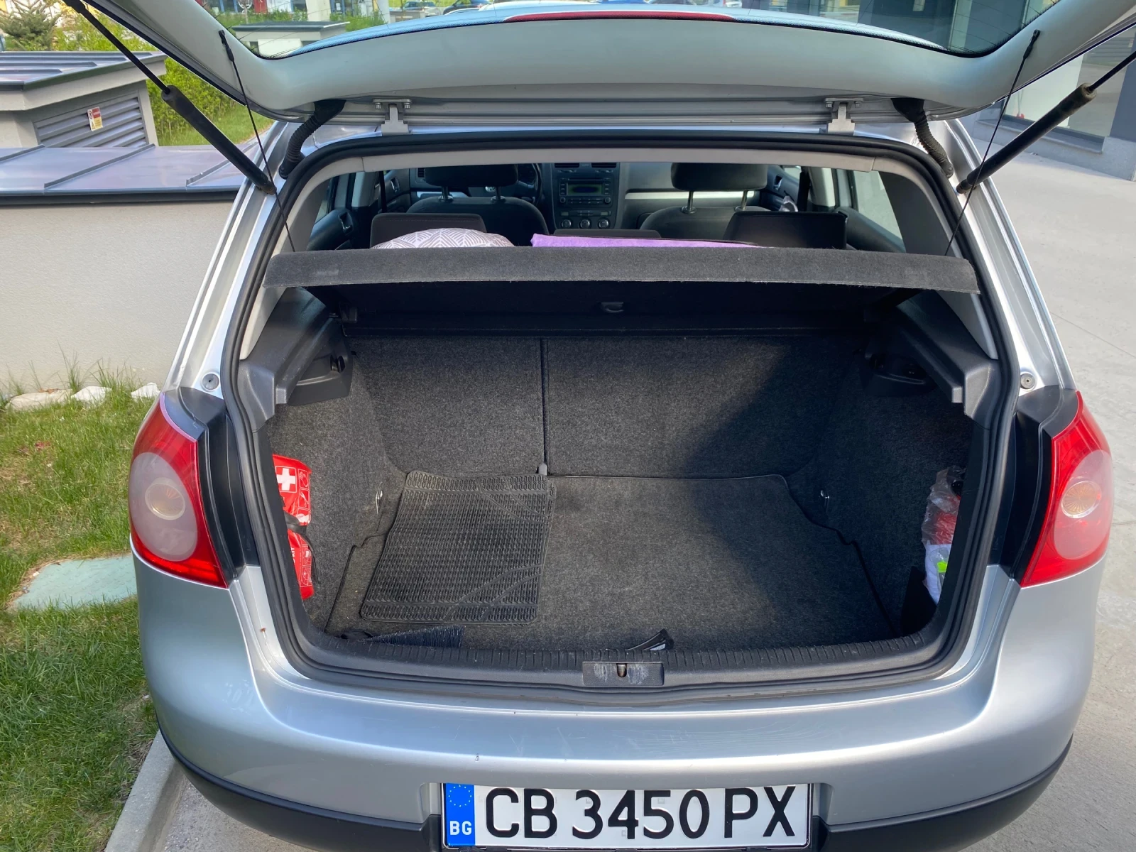 VW Golf, снимка 4 - Автомобили и джипове - 54445641